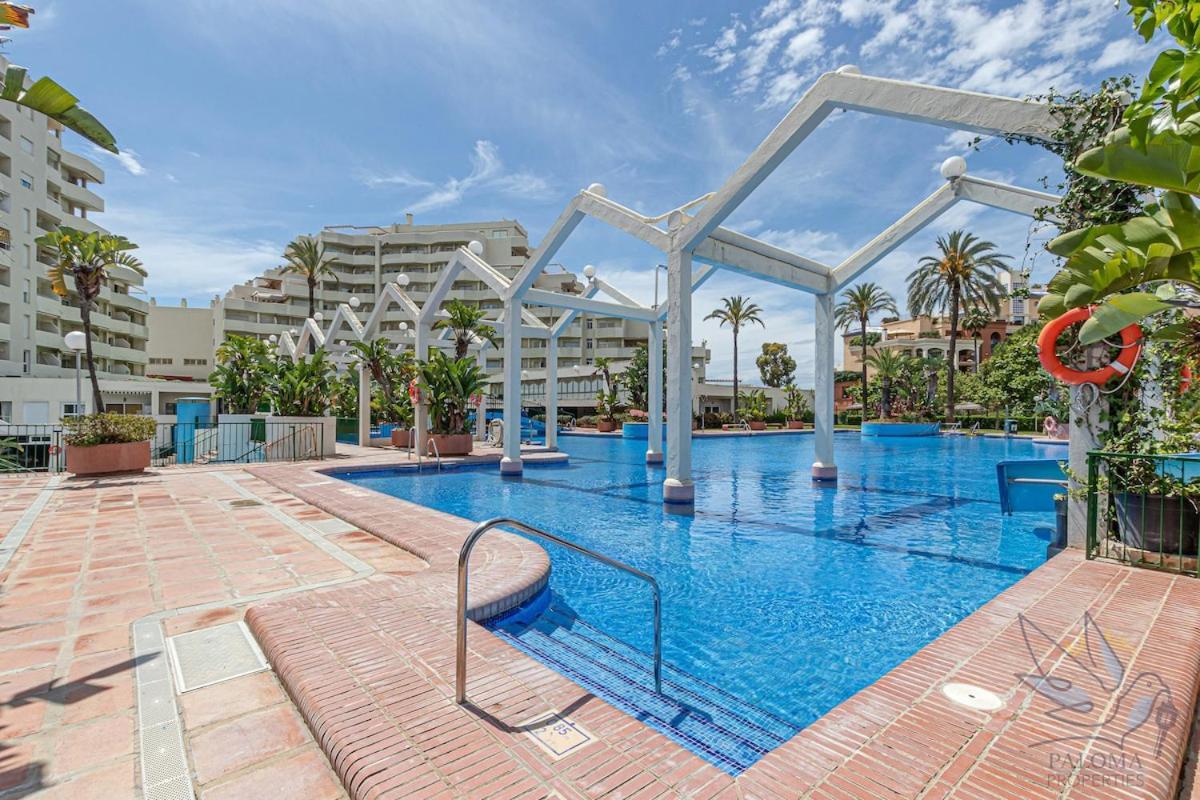 Benalbeach Beautiful 2 Bdr With Sea Views