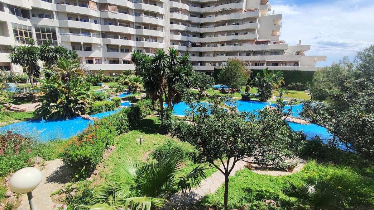 Benalbeach Beautiful 2 Bdr With Sea Views Apartment